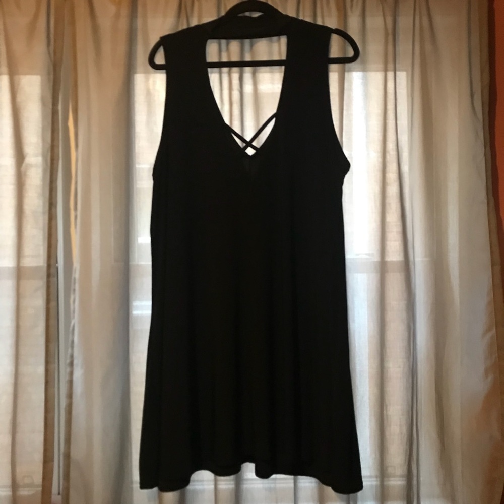 Boohoo - Black Shift Dress